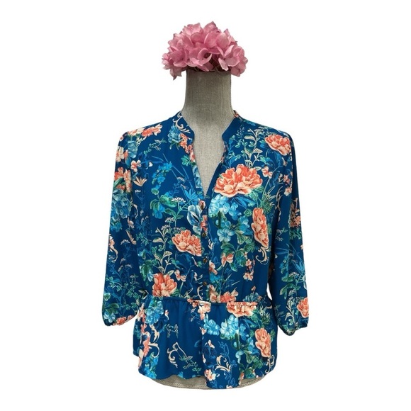 New York and Company Blue floral elastic waist blouse size M - Picture 1 of 11